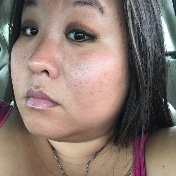 Meet your Posher, Sara - Picture 1 of 2